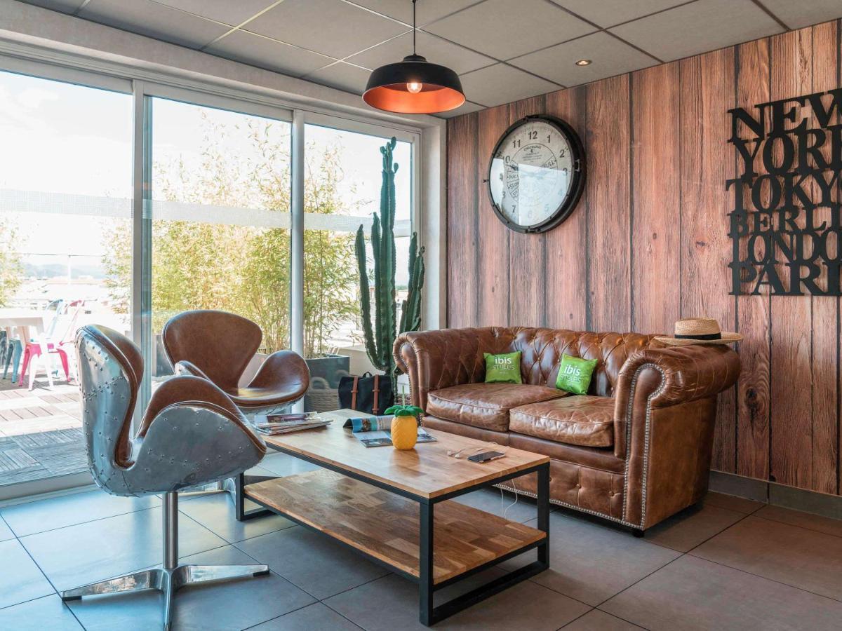 Hotel Ibis Styles Rooftop & Hyères