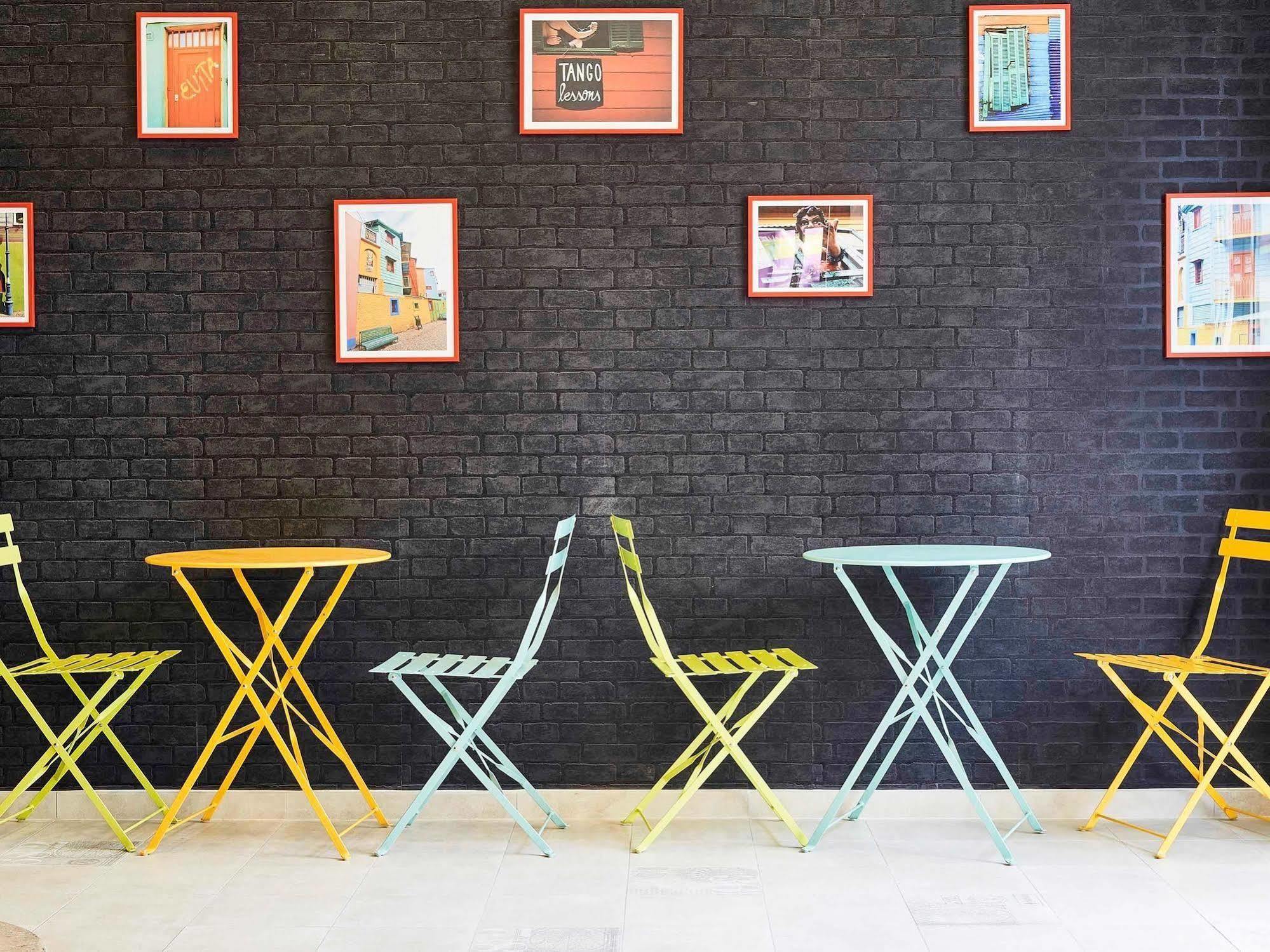 Hotel Ibis Styles Rooftop & 3*